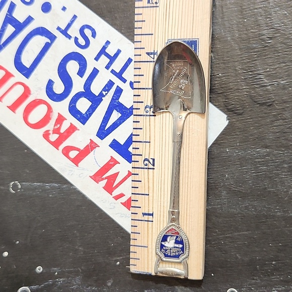 MINNESOTA Souvenir Spoon - Picture 6 of 6